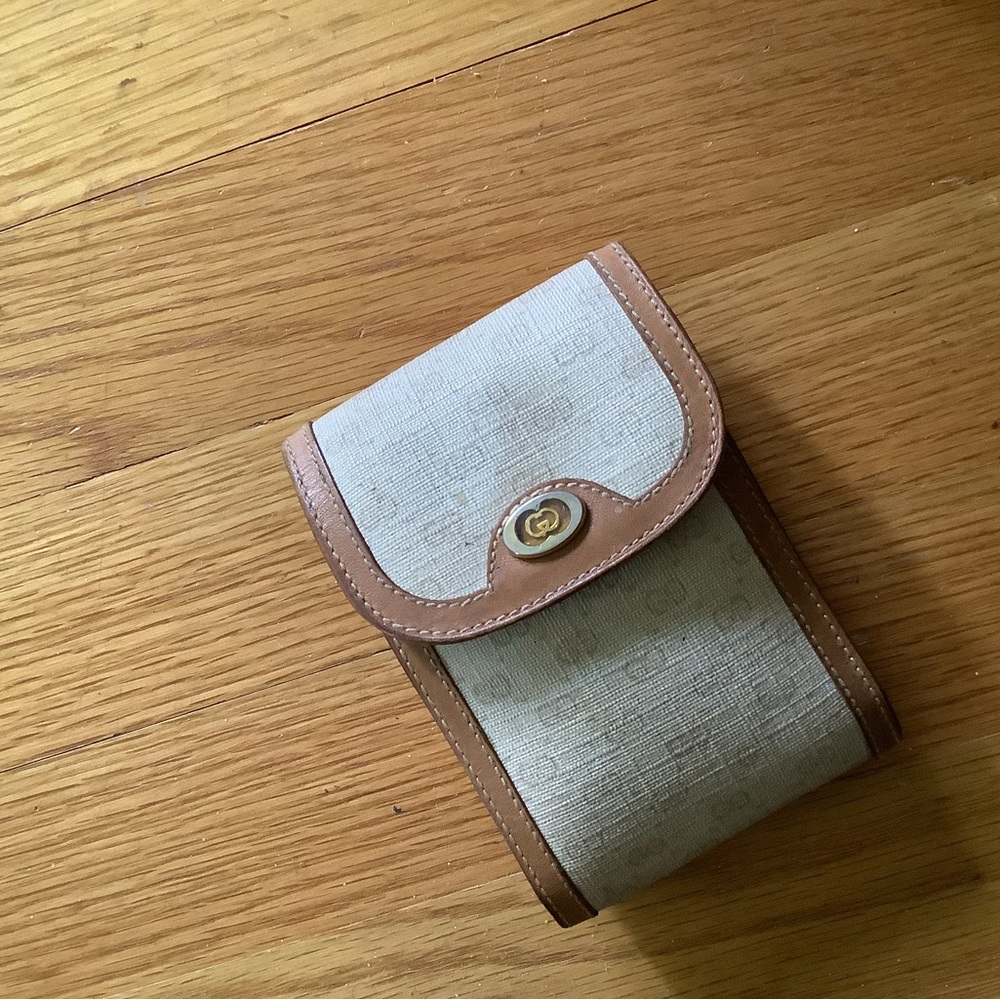 Gucci Beige and Brown Accessory Case